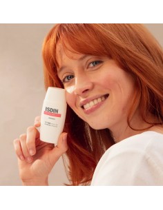 Isdin FotoUltra Redness... 2