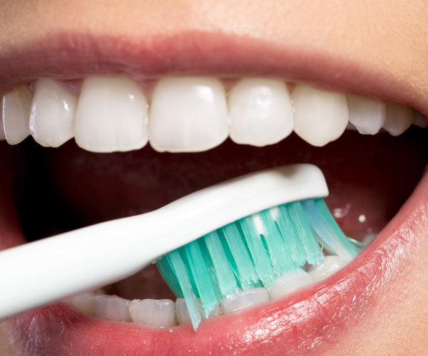 Cada cuanto tiempo hay que cambiar el cepillo de dientes: consejos esenciales